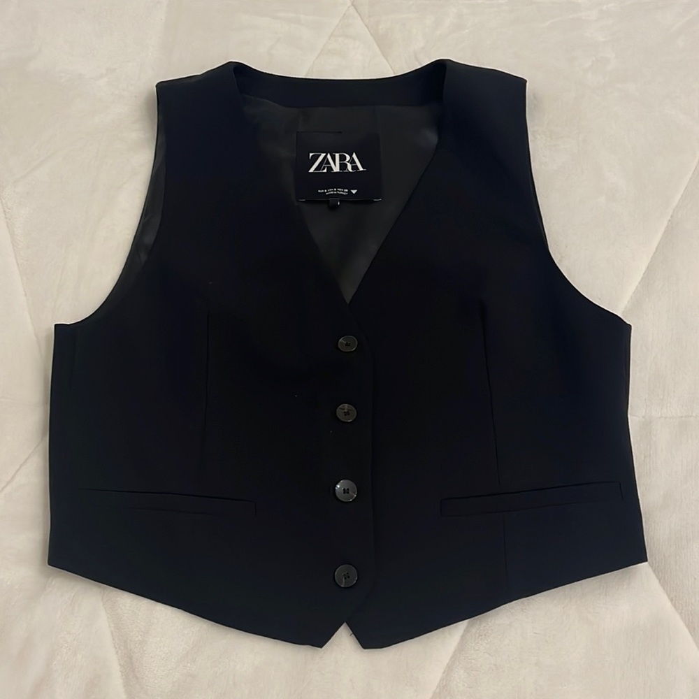 Black zara vest